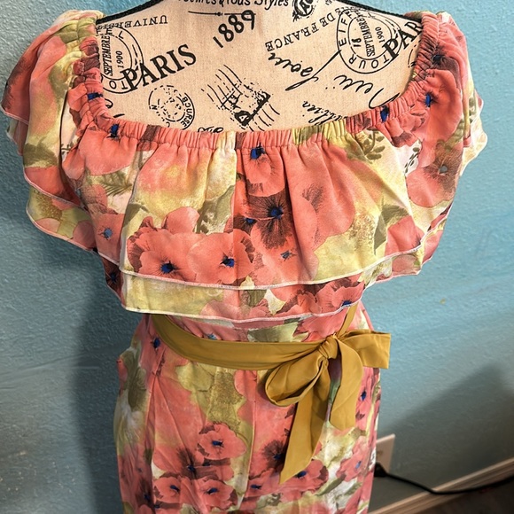 Floral Jumpsuits!!! - Picture 3 of 6